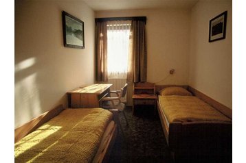 Słowenia Privát Studor, Zewnątrz